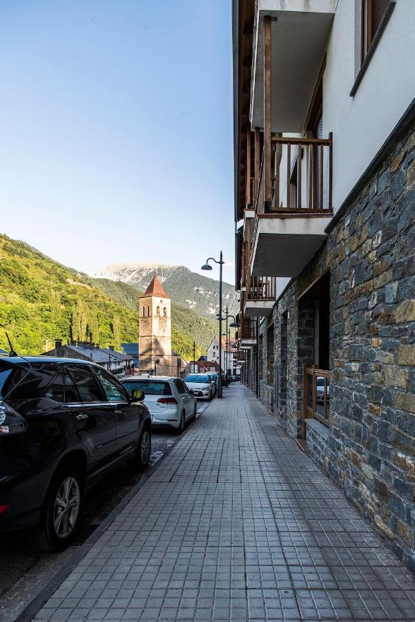 Апартаменты Apartamento Moira En Бьельса Экстерьер фото
